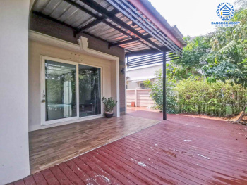 *****บ้านเดี่ยวมือสอง ม.ธารา ราชพฤกษ์-ปิ่นเกล้า บ้านสวย พร้อมอยู่ เนื้อที่ 55.8 ตร.ว. ฟังก์ชัน 3 ห้องนอน 3 ห้องน้ำ 2 ที่จอดรถ แถมฟรี !!! เครื่องปรับอากาศ 3 เครื่อง บนทำเลเชื่อมสู่ถนนกาญจนาภิเษก ใกล้รถไฟฟ้าสายสีแดง "สถานีตลิ่งชัน" และจุดขึ้นทางด่วน "ศรีรัช"รายล้อมด้วยสิ่งอำนวยความสะดวกครบครัน